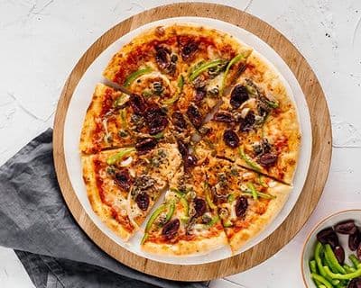 Puttanesca Pizza